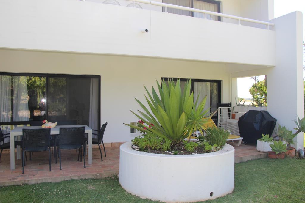 By The Beach Almancil Exterior photo